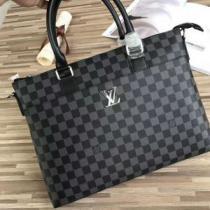 大人っぼい ルイ ヴィトン LOUIS VUITTON 4色可選 手持ち&ショルダー掛け 2026秋冬.45.