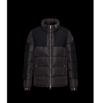 80％off セール　モンクレール コピー 通販　MONCLER 季節感のあるダウンジャケット