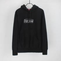 2026秋冬季超人気  4色可選 今からの季節にピッタリ！ パーカー シュプリーム SUPREME