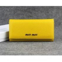 最高級ミュウミュウ財布コピー　MIUMIU　上品でフェミニンな美品.111.