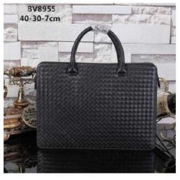 入手困難  BOTTEGA VENETA ボッテガ ブランド 　活躍できるメンズハンドバッグ 人気?.61.