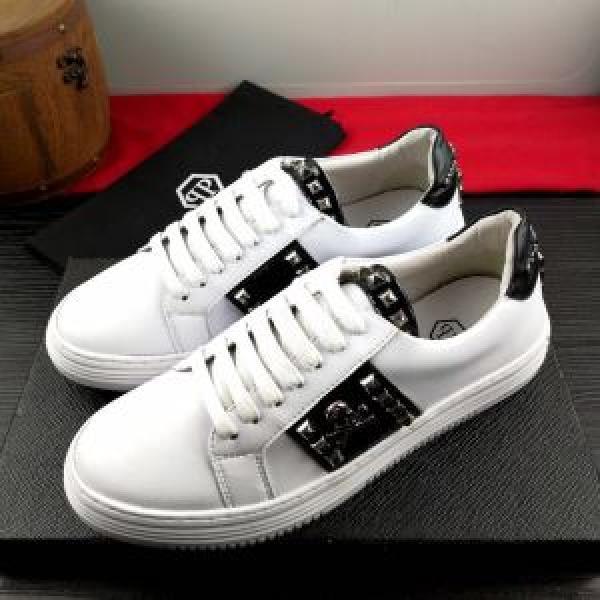 3色可選 驚きの破格値2026フィリッププレイン PHILIPP PLEIN フラットシューズコスパ最高のプライス