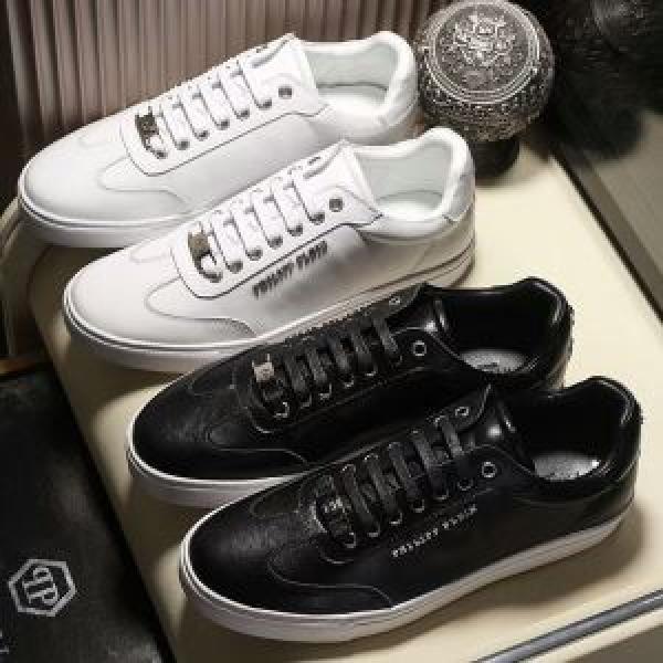 上品な輝きを放つ形フィリッププレイン PHILIPP PLEIN  フラットシューズ 2色可選 人気定番2026