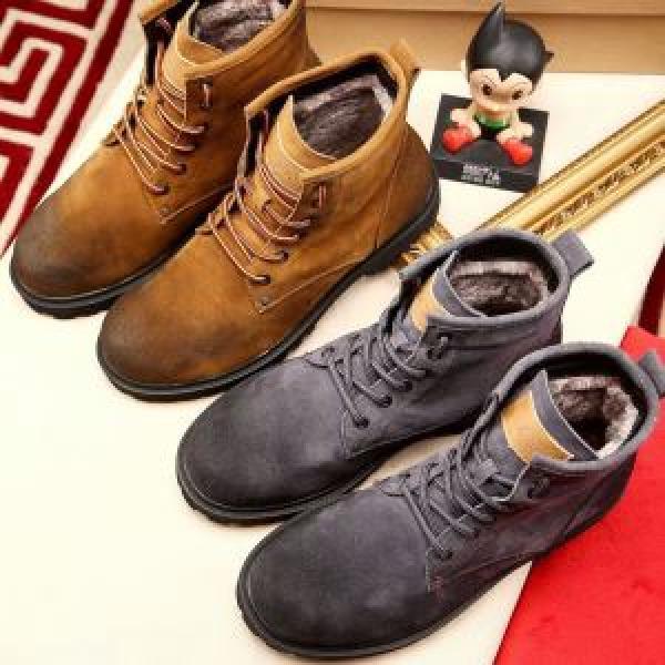 人気定番2026 UGG ショートブーツ  2色可選 冬用防寒 履き心地抜群