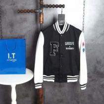 首胸ロゴ ルイ ヴィトン LOUIS VUITTON コート おしゃれな装い 2026秋冬