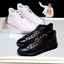 2色可選 PRADA ハイトップシューズ 綺麗に決まるフォルム！人気定番2025プラダ
