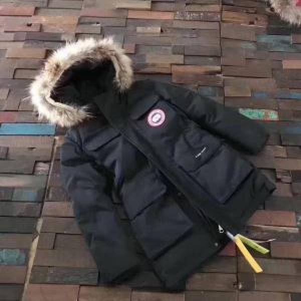 【新アイテム】 2026秋冬 カナダグース Canada Goose ダウンジャケット 3色可選