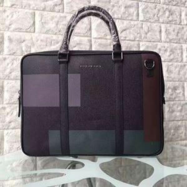 ハンドバッグ バーバリー BURBERRY 2026春夏新作 デザイン性の高い.47.