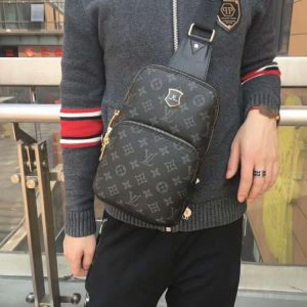 2026春夏新作 ルイ ヴィトン LOUIS VUITTON 注目のアイテム 斜め掛けバッグ.45.