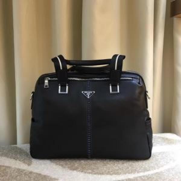 ハンドバッグ 大人のセンスを感じさせる プラダ PRADA 2026春夏新作.57.