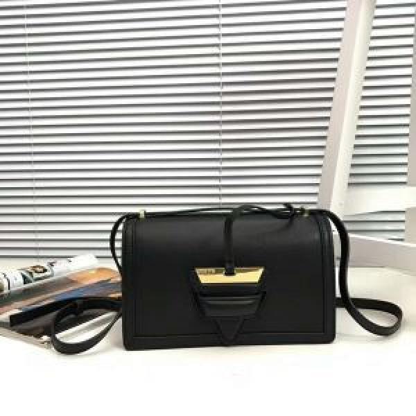 2026春夏新作 ロエベ LOEWE人気新品★超特価★3色可選ショルダーバッグ.148.