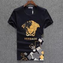 半袖Tシャツ 3色可選 ヴェルサーチ VERSACE 爆買い得価 2026春夏新作 しわになりにくい