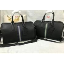 セール中 プラダ PRADA 2026春夏新作 2色可選 手持ち&ショルダー掛け.57.
