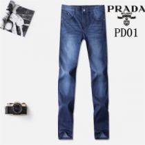 数に限りがあるPRADA ジーンズ定番ボトム2026春夏新作プラダ