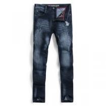 ジーンズHOT新作登場 足長効果のある 2026春夏新作アルマーニ  ARMANI