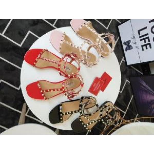 3色可選 赤字超特価高品質 ヴァレンティノ VALENTINO 2026春夏新作 サンダル
