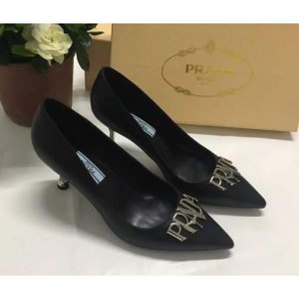 2026春夏新作 華やかさ満点 プラダ PRADA ハイヒール