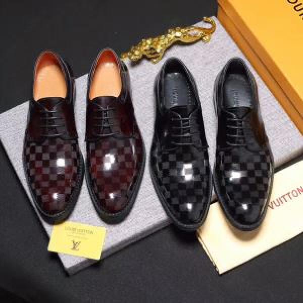 ルイ ヴィトン LOUIS VUITTON 一味違うデザイン 2026人気の主流アイテム  ビジネスシューズ 2色可選