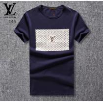 モードな雰囲気のLOUIS VUITTONルイヴィトンｔシャツコピーのロゴプリントされたメンズクルーネック半袖Tシャツ