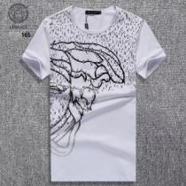半袖Tシャツ 3色可選 ヴェルサーチ VERSACE すっかり定番化 2026春夏新作 しわになりにくい