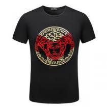 注目美品 2026春夏新作 通気性に優れた ヴェルサーチ VERSACE 3色可選 半袖Tシャツ
