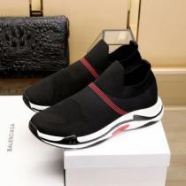 2025新品入荷 バレンシアガ BALENCIAGA スニーカーすっかり定番化