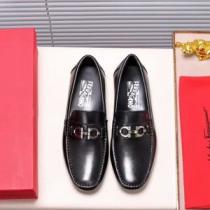 定番品質保証 カジュアルシューズフェラガモ FERRAGAMO2026新品入荷 2色可選