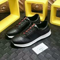 SALE品追加 2026新品入荷フラットシューズ 抗菌?防臭加工 プラダ PRADA