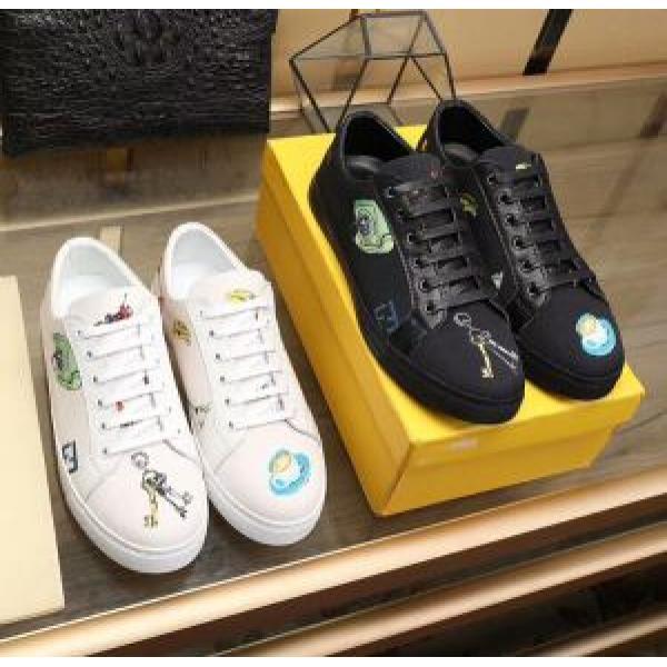 カジュアルシューズ フェンディ FENDI 18ＳＳ美品 2色可選 数量限定再入荷