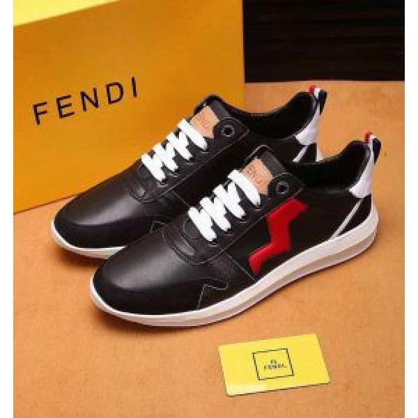 2025年春夏入荷 カジュアルシューズ オシャレを満喫できる フェンディ FENDI