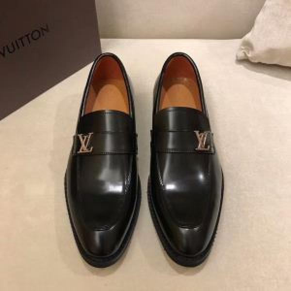 18ＳＳ美品 ルイ ヴィトン LOUIS VUITTON 数量限定再入荷 高級感が漂う ビジネスシューズ