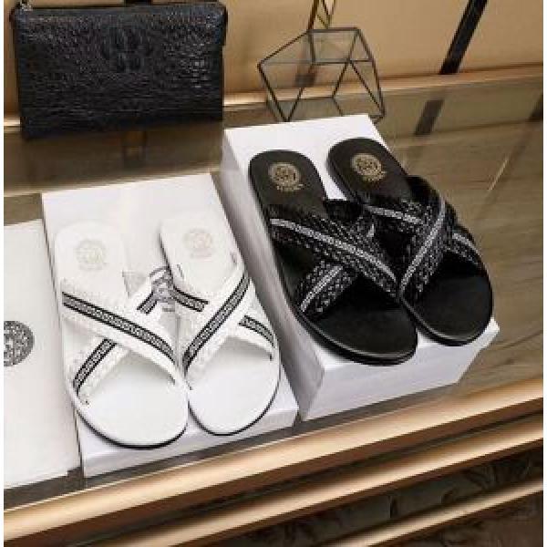 2色可選 2026夏の定番新品到来! ヴェルサーチ VERSACE サンダル 売上ランキング1位