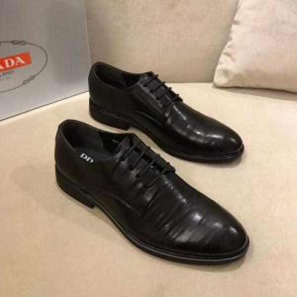 プラダ PRADA ビジネスシューズ 一味違うデザイン 2026人気の主流アイテム 良好品