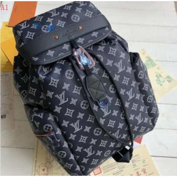 大人気ブランド 2026最安値！ ルイ ヴィトン LOUIS VUITTON SALE品追加 2色可選 リュック、バックパック.45.