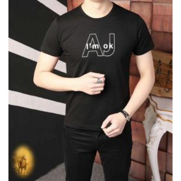 半額以下セールI 半袖Tシャツ 2026【SALE！】 3色可選 注目美品 アルマーニ ARMAN
