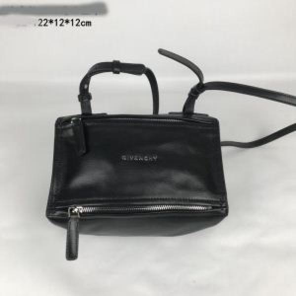 バッ グ レディース 最終数量限り！  ジバンシー GIVENCHY 2026最安値！ 販売限定.81.