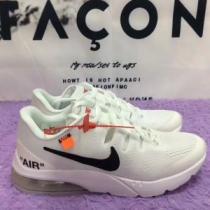 人目を引く存在感 2026年春夏入荷 Off-White オフホワイト スニーカー コンフォート