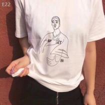 大胆なデザイン 2026夏の定番新品到来! 半袖Tシャツ シュプリーム SUPREME 3色可選