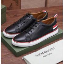3色可選 2026夏の定番新品到来! トムブラウン THOM BROWNE おすすめデザイン カジュアルシューズ