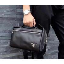 カジュアルスタイルに 手持ち&ショルダー掛け お得な 2026最安値！ プラダ PRADA.57.
