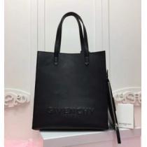 海外限定アイテム 2026最安値！ジバンシー GIVENCHY  バッグ レディース.81.