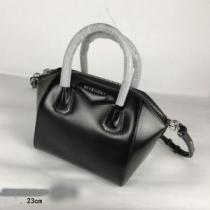 2025最安値！ジバンシー GIVENCHY バッグ レディース 美品*入手困難.81.