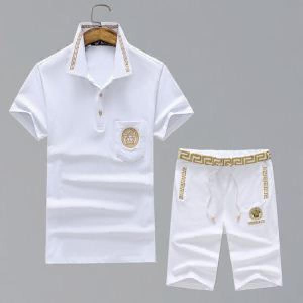 半袖セットアップ 2色可選ヴェルサーチ2026毎年流行り定番アイテムおすすめ VERSACE