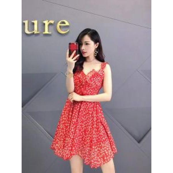 18ＳＳ美品ワンピース 心躍る ミュウミュウ MIUMIU ファッションの最先端！