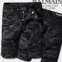 ジーンズ 2026今年っぽくNEWファッション 人目を引く存在感バルマン BALMAIN
