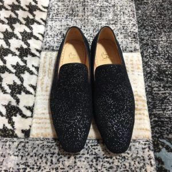 クリスチャンルブタン Christian Louboutin ファッションの最先端！カジュアルシューズ
