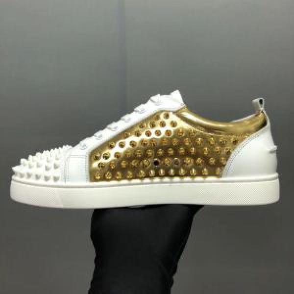 春夏超人気の最新作 スパイク  クリスチャンルブタン Christian Louboutin スニーカー、靴 最終数量限り！