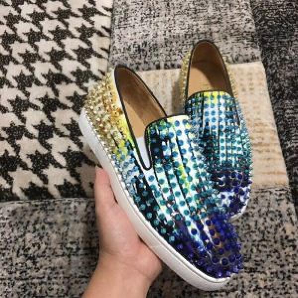 人気急上昇中 カジュアルシューズ クリスチャンルブタン Christian Louboutin スニーカー、靴 絶妙な新商品