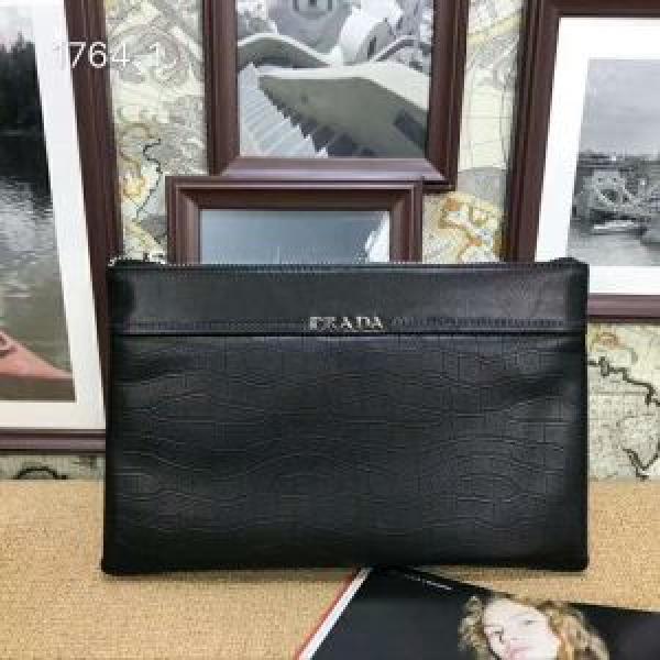 2026超定番人気 プラダ PRADA セカンドバッグ.57.