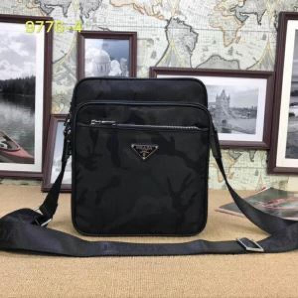 2026人目を引く存在感 プラダ PRADA ショルダーバッグ.57.
